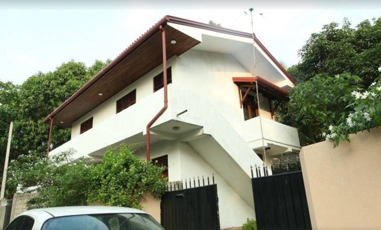 Pitigala Ferienhaus mit 3 Schlafzimmern in Hikkaduwa 01