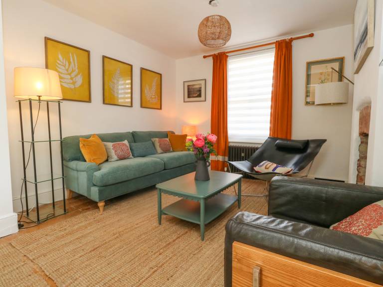 Child-friendly wonderful cottage with yard | Beach view | Beach nearby | Pets allowed — photo 4