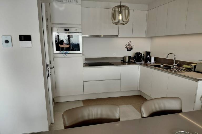 Rental apartment with jacuzzi, sauna & private pool — photo 3