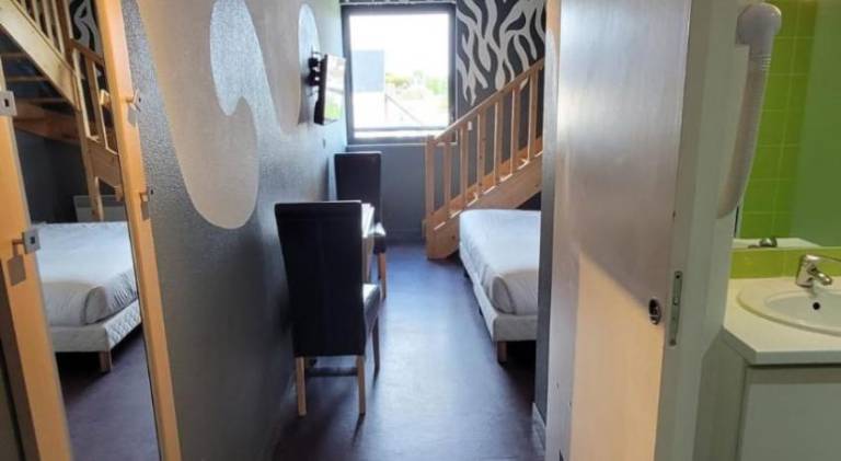 Child-friendly charming rental apartment with terrace & garden | Close to the beach | Pets allowed — photo 4