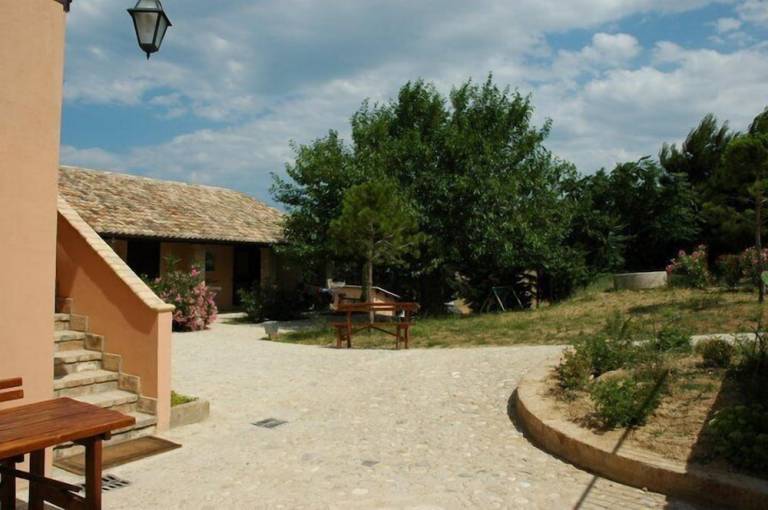 Casale  Pineto
