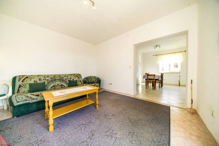 Three bedroom apartment with terrace and sea view Postira, Brač (A-18472-a) — photo 2