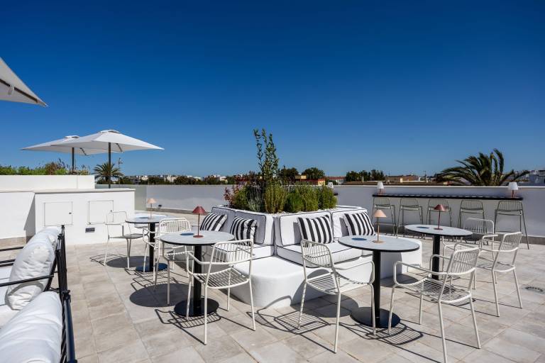 Apartment 'Balcón Luxury 2' with Balcony, Wi-Fi and Air Conditioning — photo 4