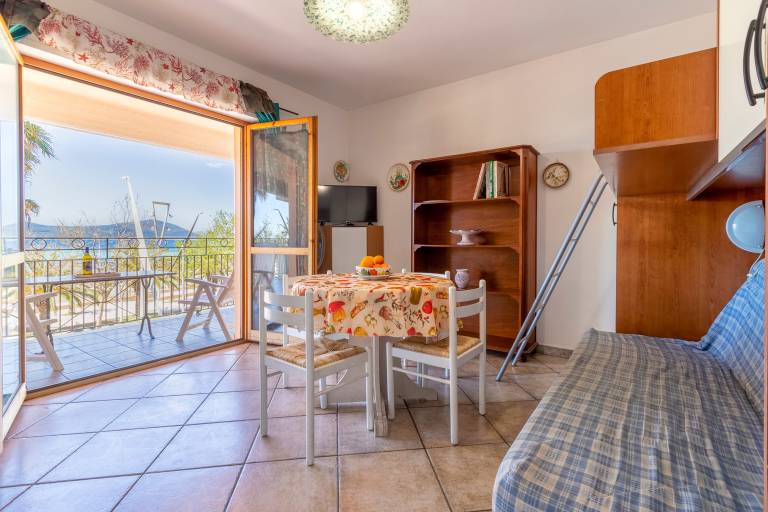 Apartment "Rosso Marrone" with Sea View, Private Terrace & Wi-Fi — photo 5