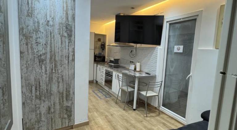 Apartamento con patio en Madrid centro — photo 2