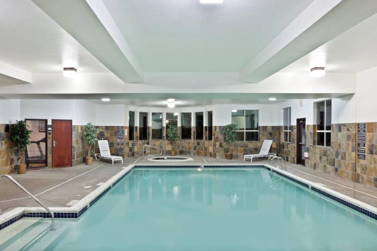 Holiday Inn Express & Suites Albany by IHG — photo 2