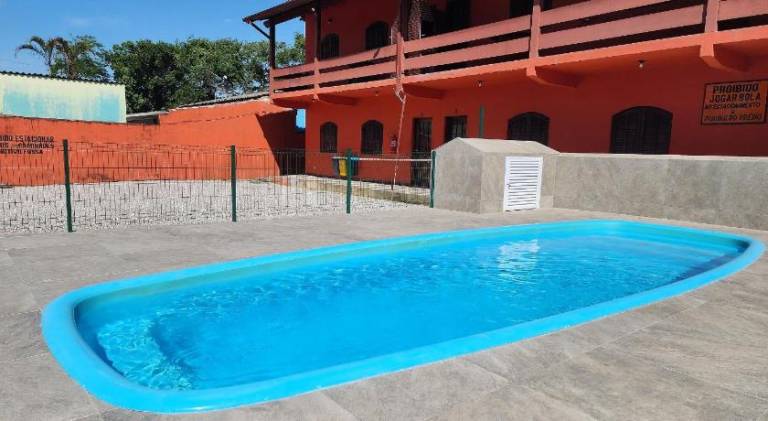 Holiday apartment with pool in Ubatuba