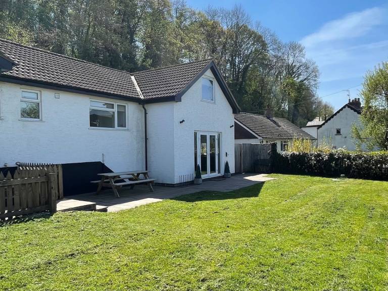 Cottage Monmouth