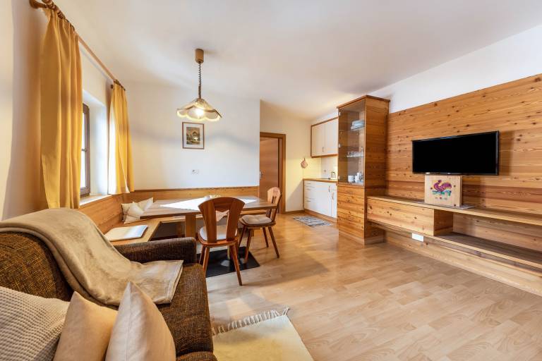 Holiday Apartment "Florerhof Lavendel" with Mountain View, Sauna, Wi-Fi & Garden — photo 2