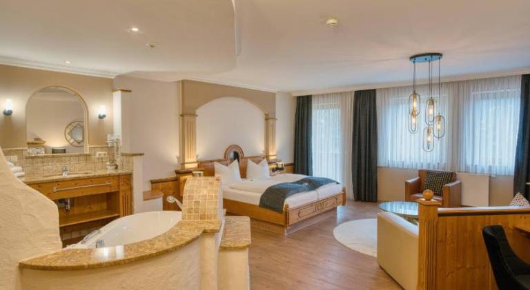 Kristall- & Vitalhotel Bergknappenhof — photo 2