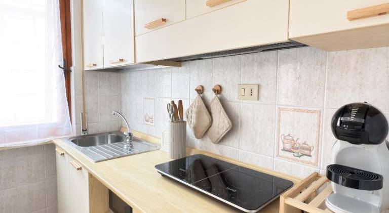 Rental apartment with 1 room for 6 persons — photo 4