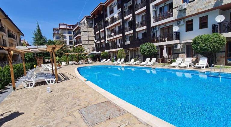 Apartment with pool | Beach nearby | Pet-friendly — photo 2