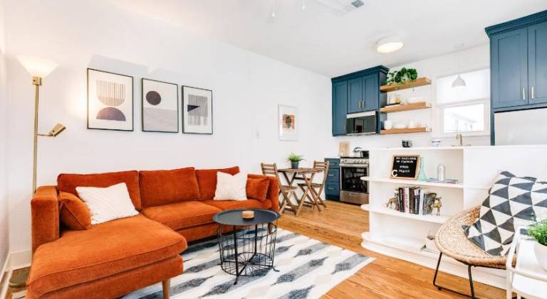 House with terrace, pool & barbeque | Close to the beach | Suitable for remote work | Pets are welcome in Galveston, TX