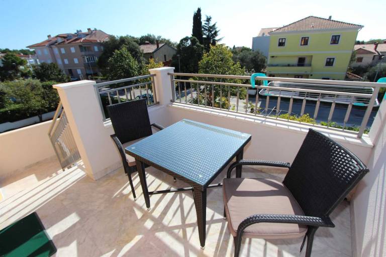 Rental apartment with grill — photo 4