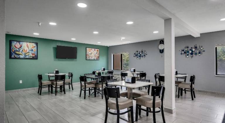 Baymont by Wyndham La Crosse/Onalaska — photo 5