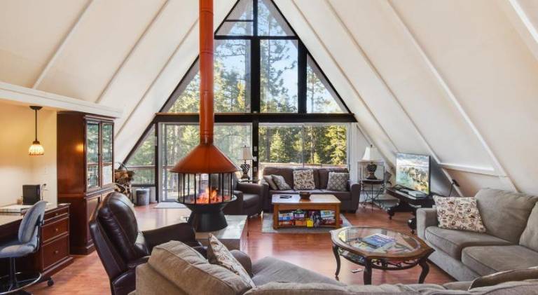 Big vacation home | Dogs allowed — photo 3