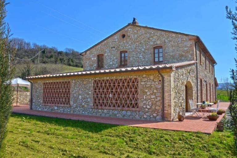 Longère Montecatini Val di Cecina