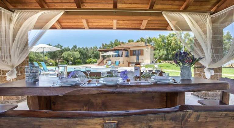 Villa with pool in Alghero
