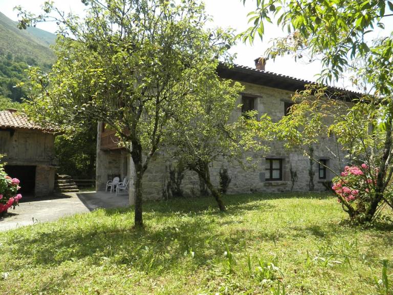 Casa rural Llanes