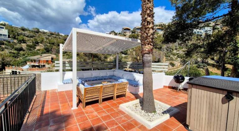 Beautiful vacation home with pool | Pets are welcome — photo 5