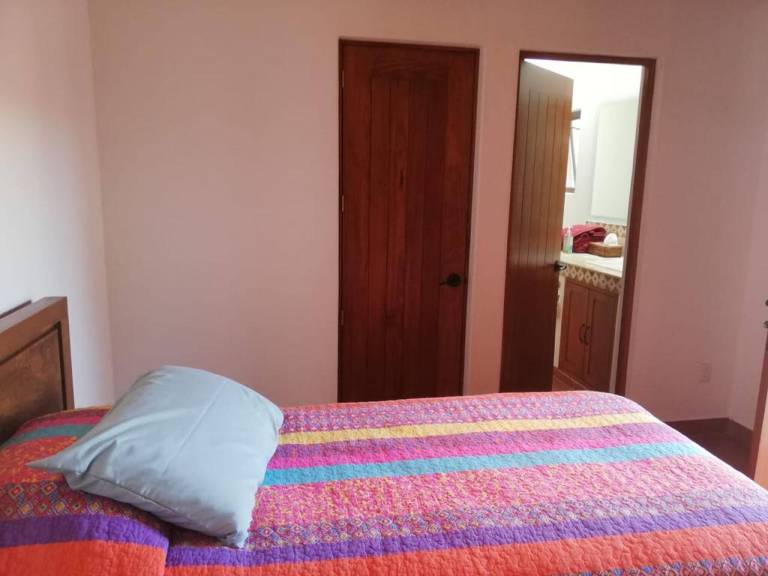 Your Serene Family Oasis Cheerful 4 Bedrooms Cabin With Pool — photo 5