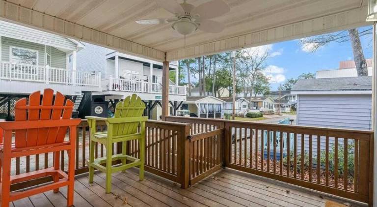 House | Beach nearby | Pets allowed — photo 4
