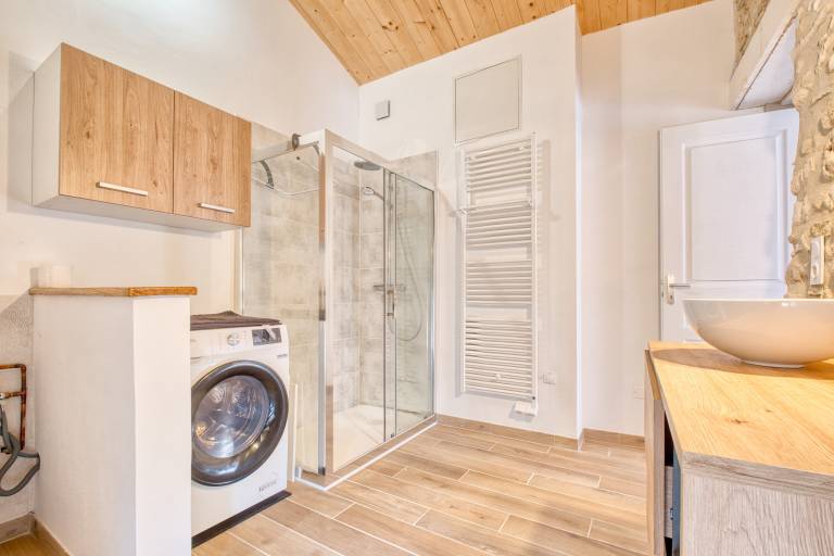 Comfortable Studio with Shared Garden, Terrace, and Wi-Fi — photo 4