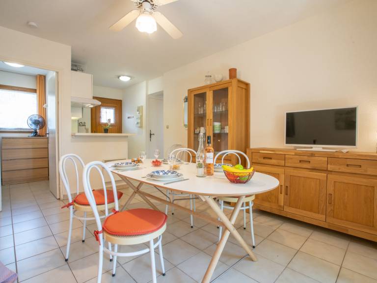 Beautiful holiday apartment with yard & terrace | Dogs allowed — photo 2