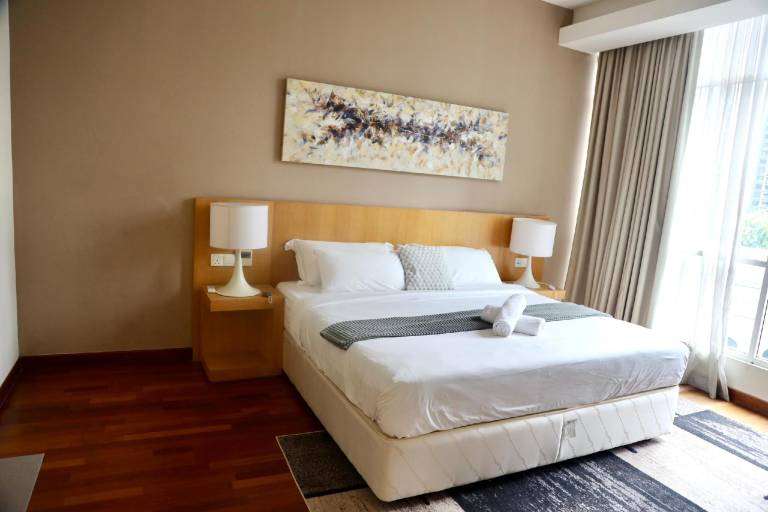 Holiday apartment with jacuzzi & pool | Next to Petronas Towers | Perfect for remote work in Bük
