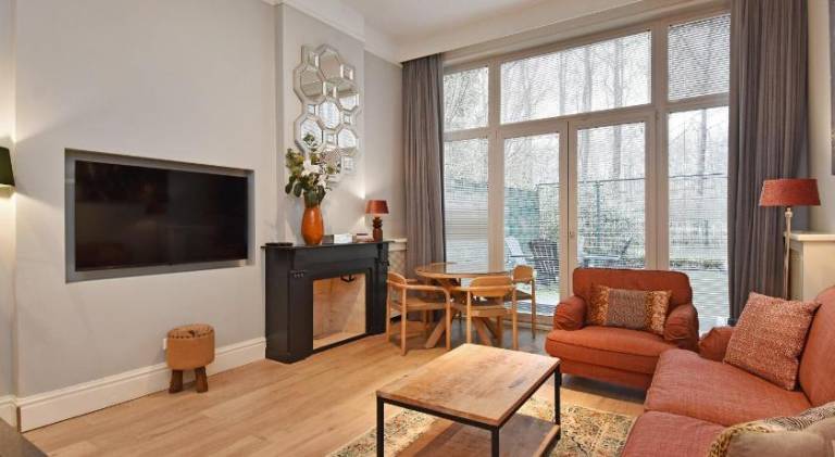 Holiday apartment with 2 rooms for 4 persons in The Hague
