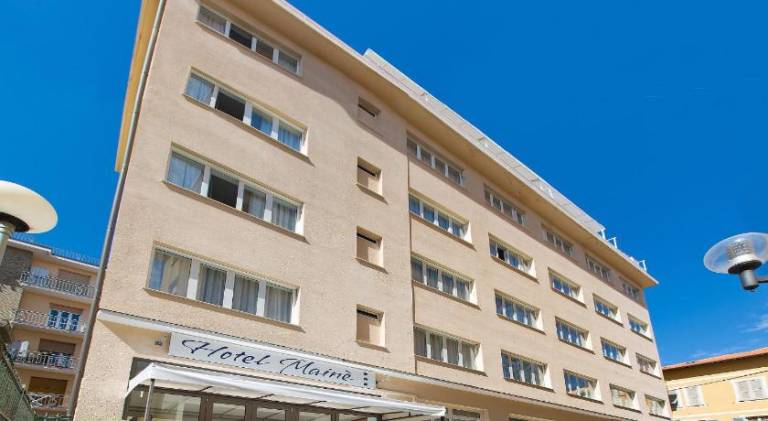 Hotel Maine in Finale Ligure