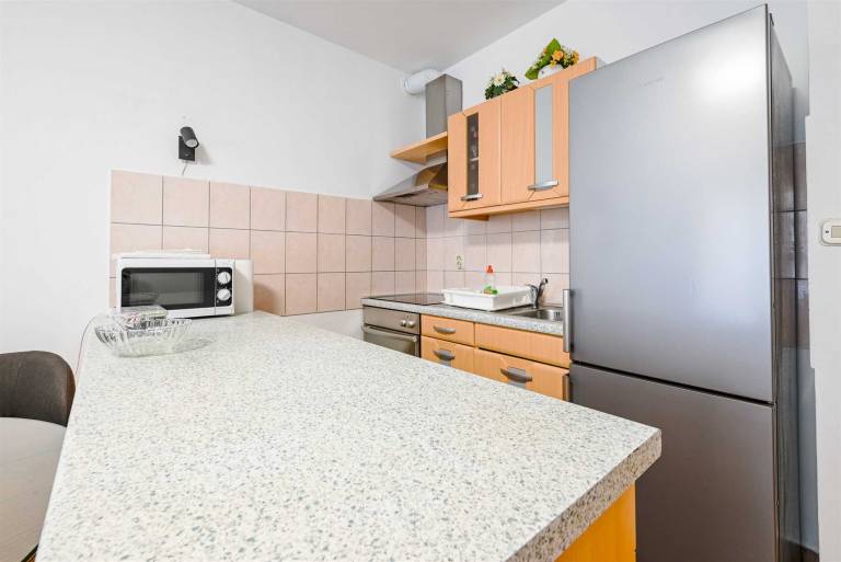 Apartment with 1 room for 4 persons — photo 2