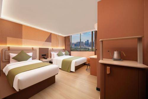 A Hotel Farrer Park - Newly Renovated — photo 3