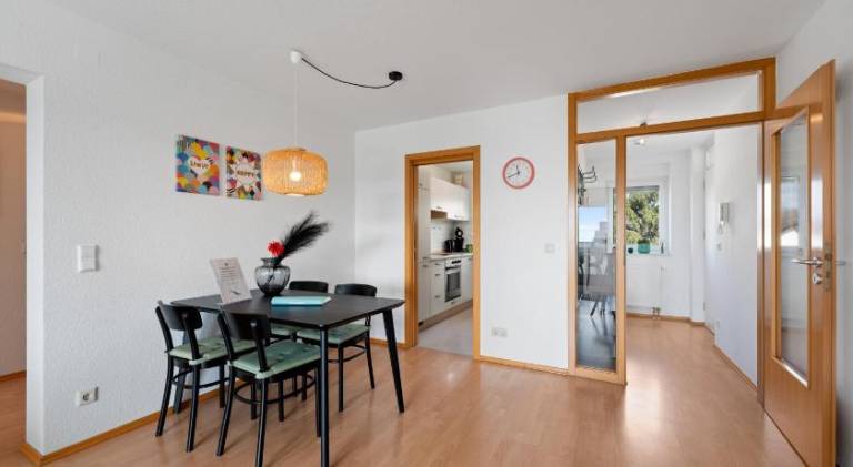 Apartment with 2 rooms for 6 persons — photo 2