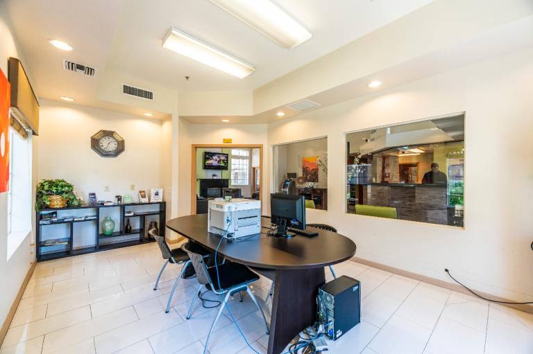 Metro Extended Stays - Chandler in Chandler, AZ