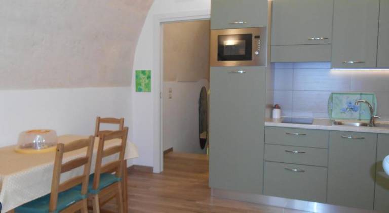 House with 2 rooms for 4 persons — photo 4