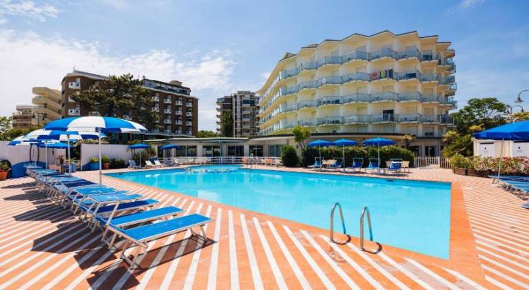 Hotel Bellevue Beach - sul mare — photo 2