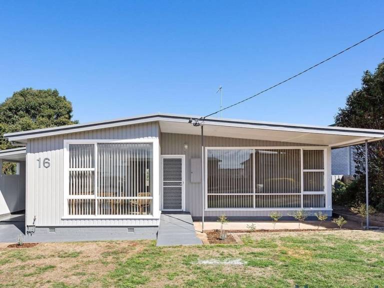 House  Ulverstone
