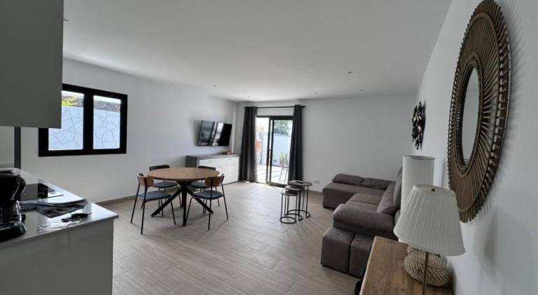 House with 2 rooms for 4 persons — photo 2