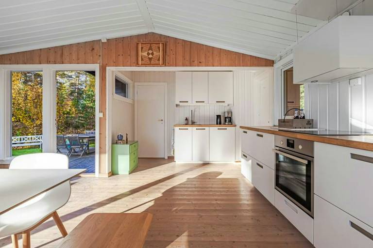 Family-friendly pleasant house with barbecue & patio | Sea view | Beach nearby | Pets allowed — photo 5