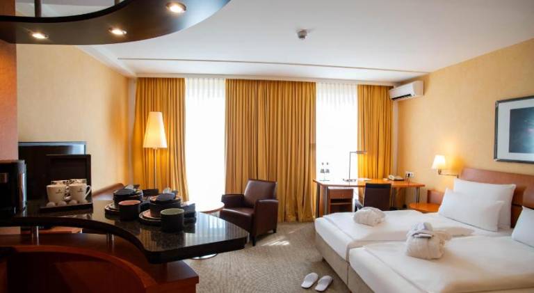 Best Western Premier Airporthotel Berlin — photo 2
