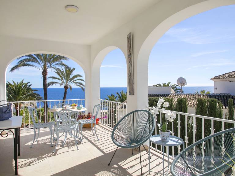 House with garden, patio & BBQ | Sea view — photo 2