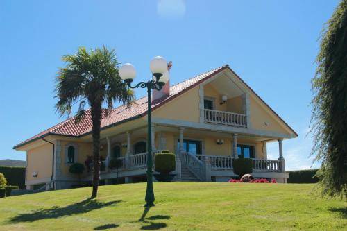 Villa Dumbría