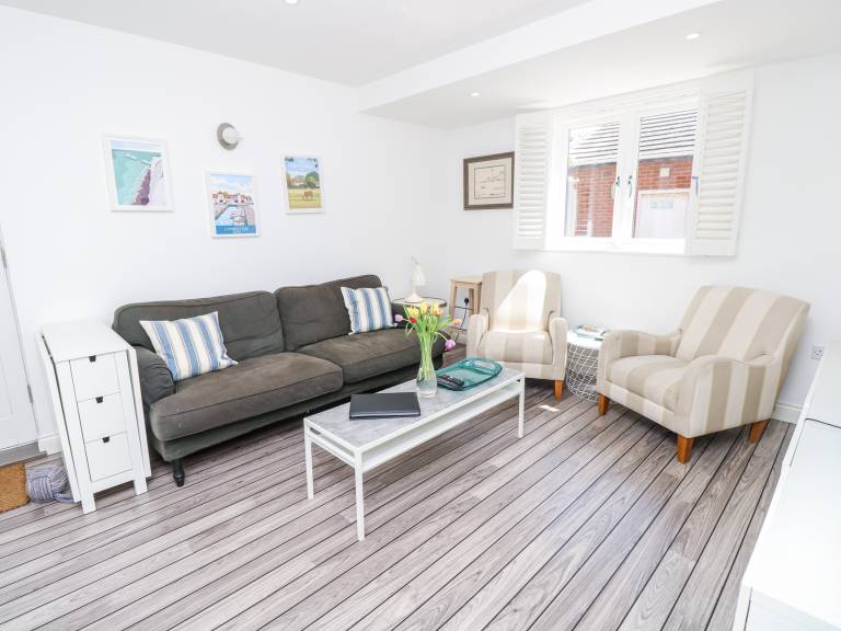Children-friendly nice cottage with yard | Pets allowed — photo 4