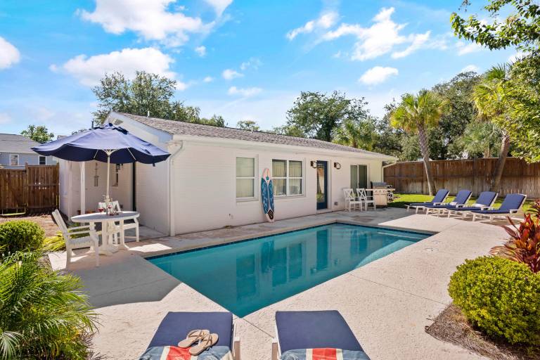 Butter Side Up Cottage - 516 Beach Drive — photo 3