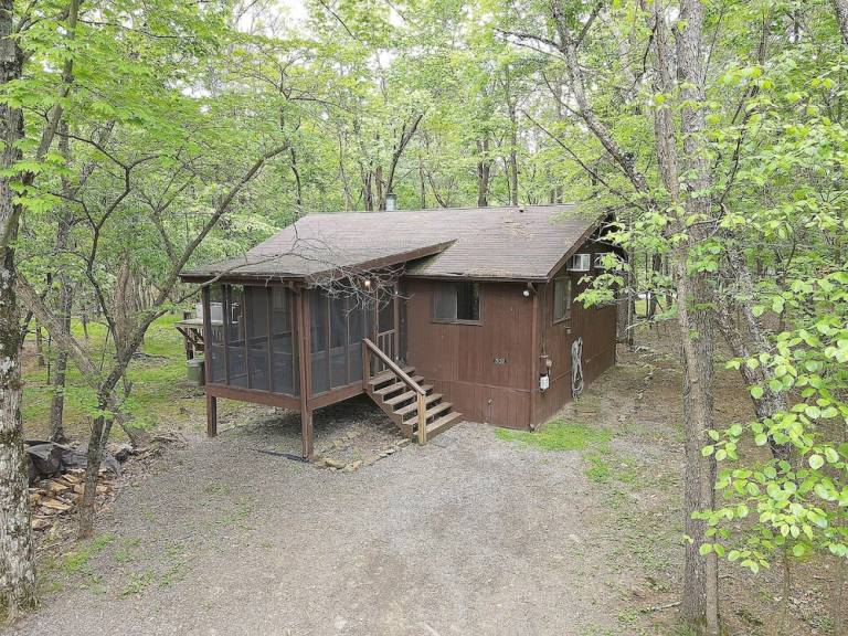 House Hedgesville