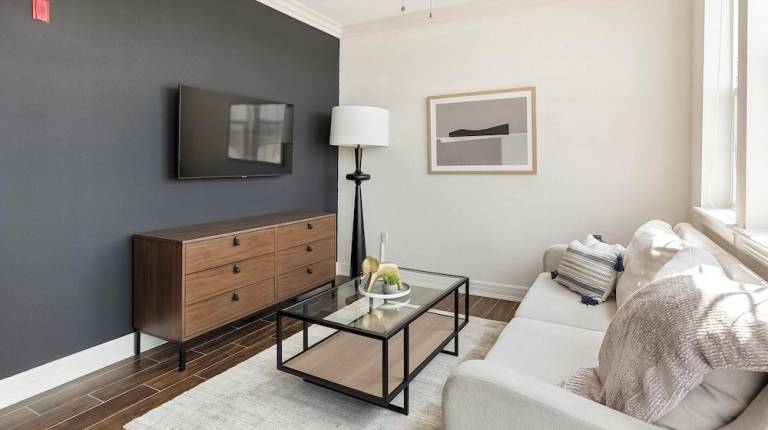 Apartment  Brittany Pointe