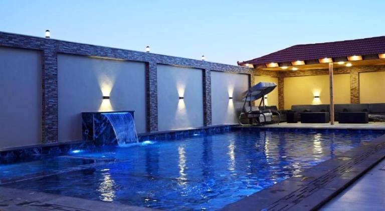 Villa with pool — photo 3