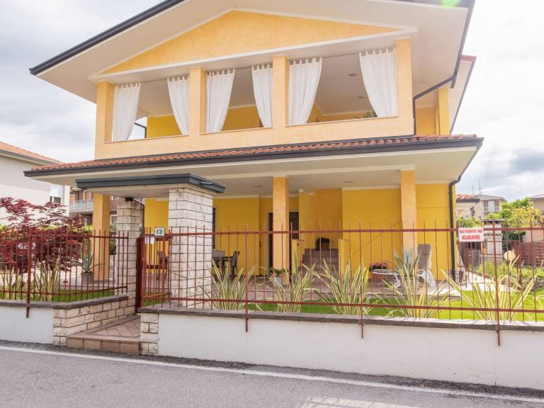 Ferienwohnung in Sirmione f&uuml;r max. 3 Personen