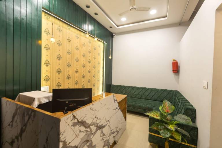 Hotel Green Valley in Indore